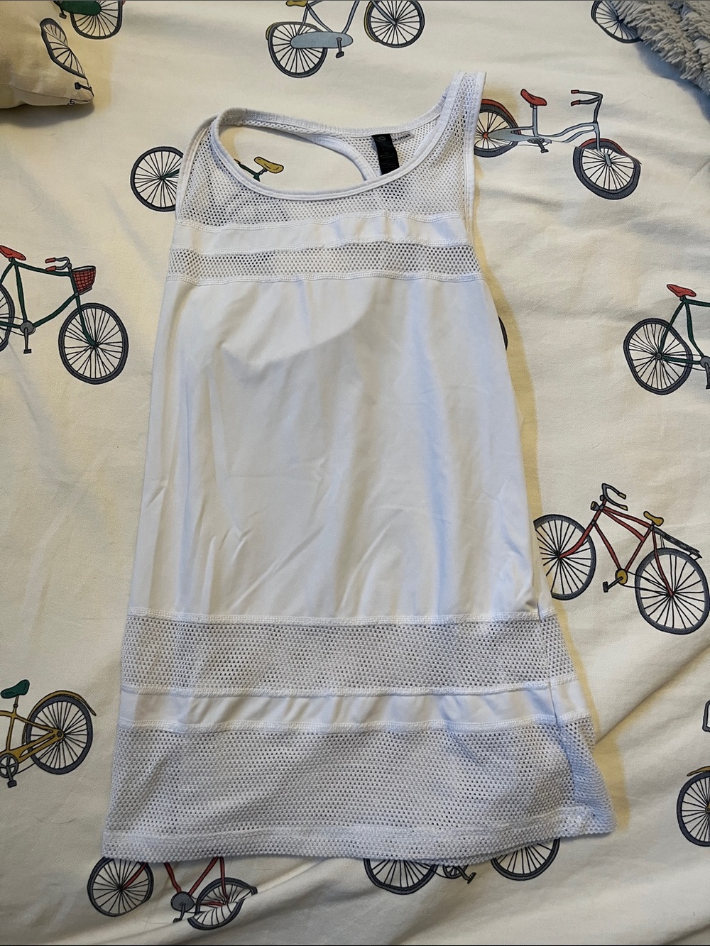 7/$20 White Mesh Panel Tank Top